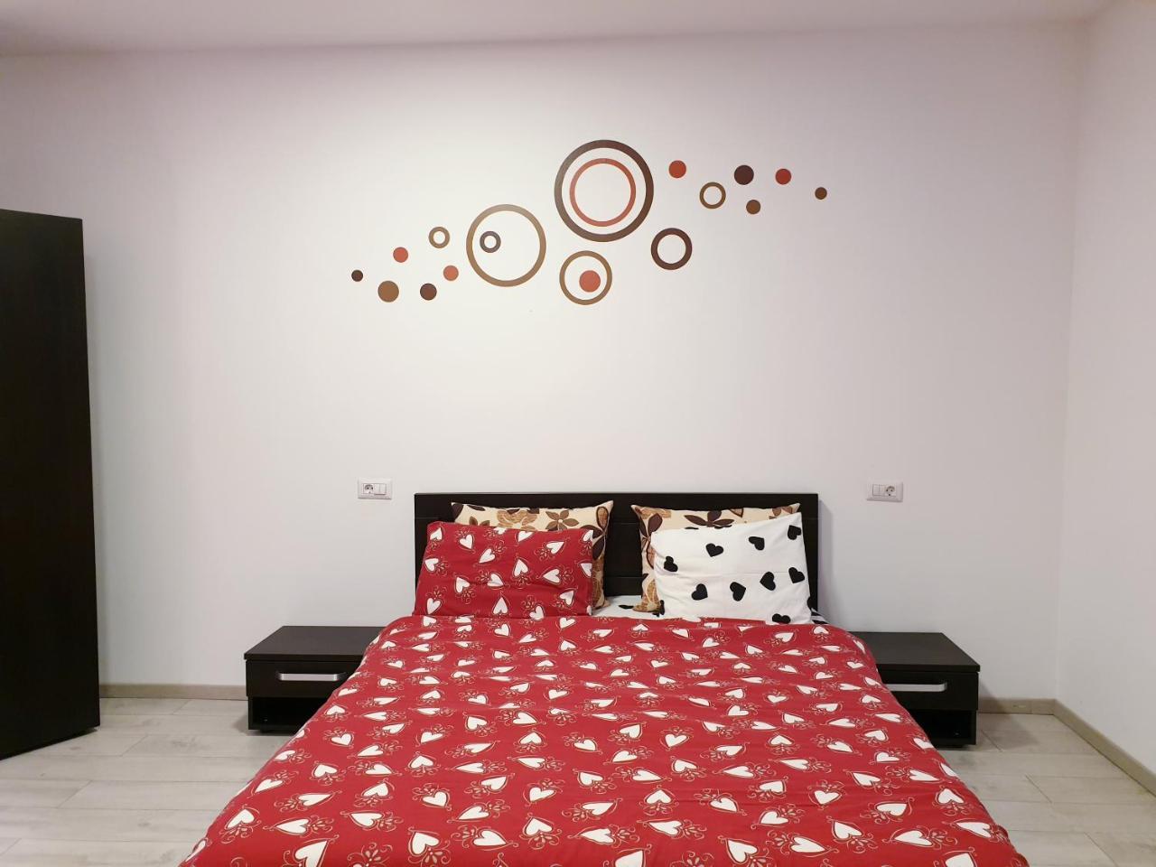 Costy Central Apartament בראשוב מראה חיצוני תמונה