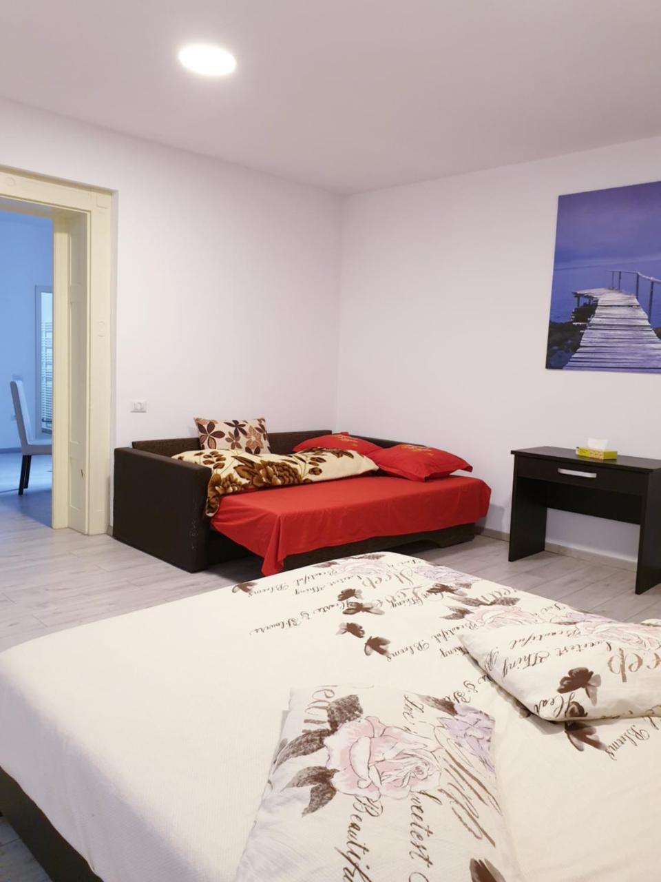 Costy Central Apartament בראשוב מראה חיצוני תמונה