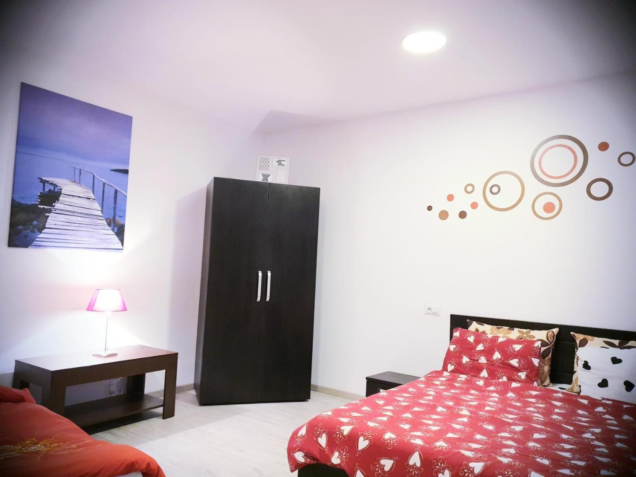 Costy Central Apartament בראשוב מראה חיצוני תמונה