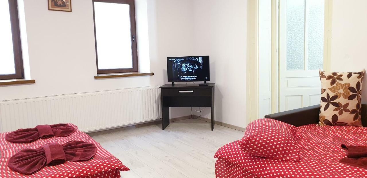 Costy Central Apartament בראשוב מראה חיצוני תמונה
