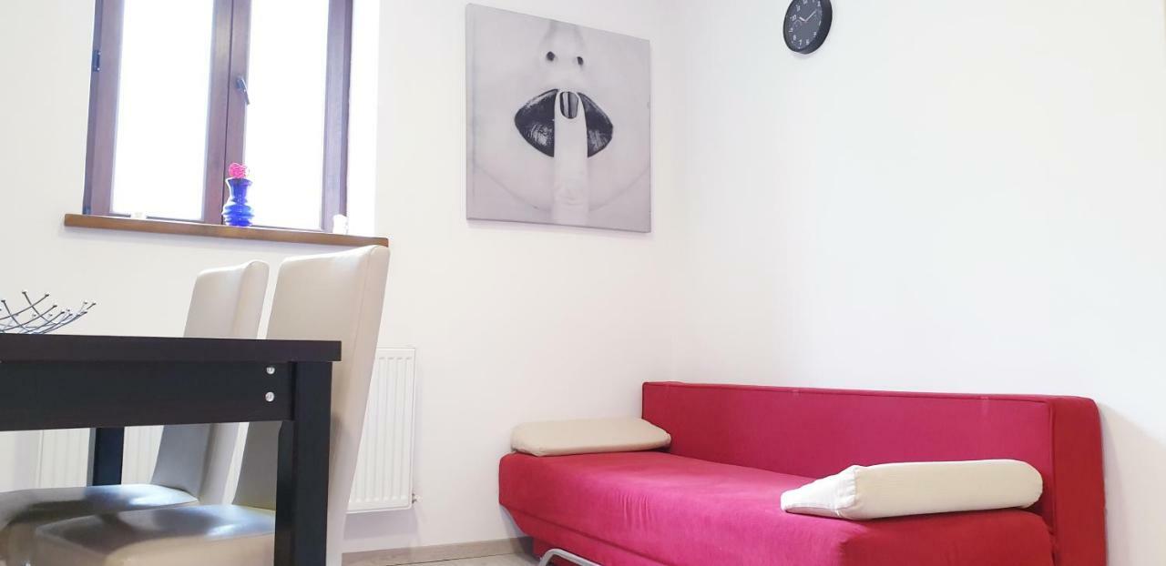 Costy Central Apartament בראשוב מראה חיצוני תמונה