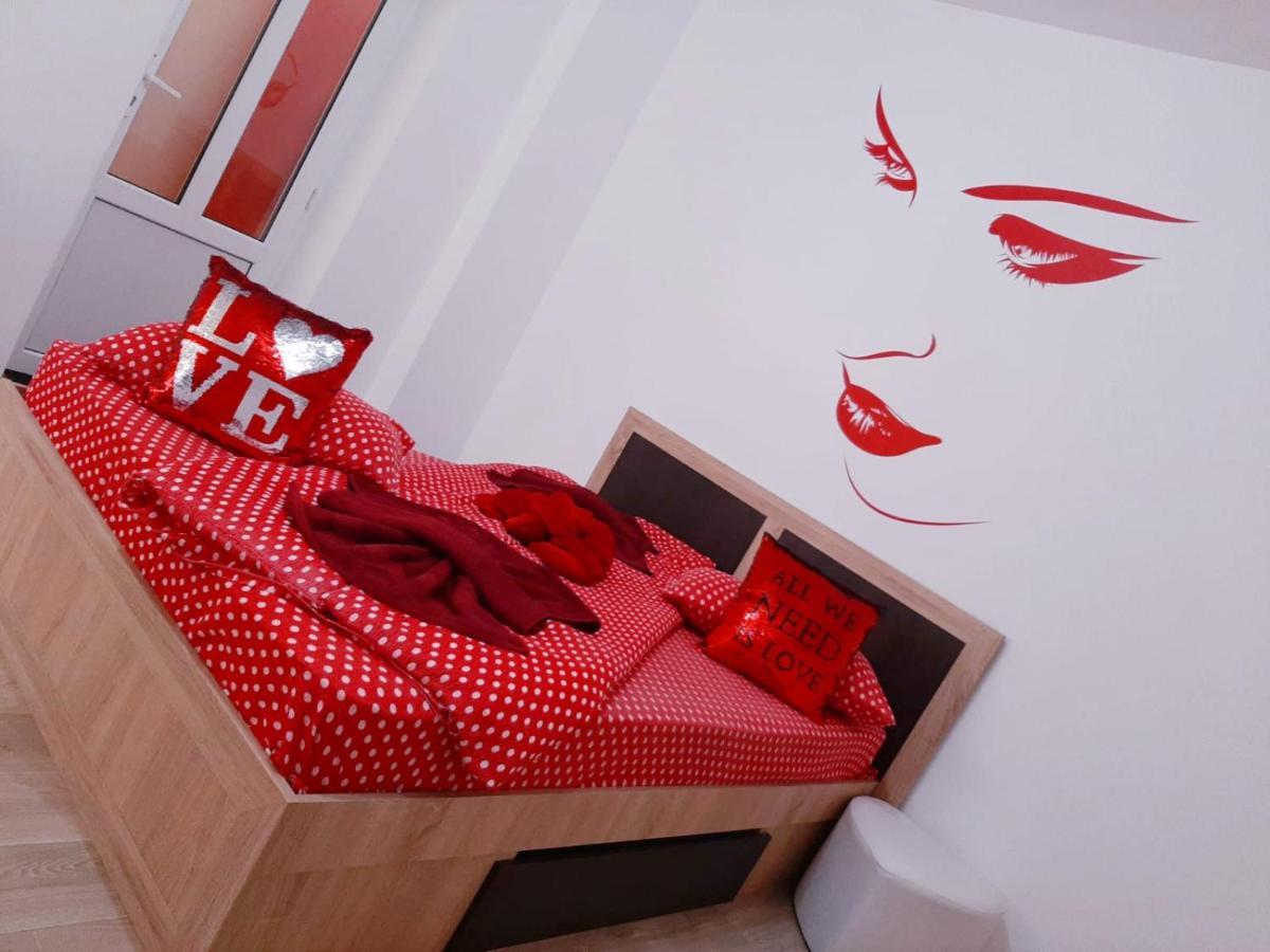 Costy Central Apartament בראשוב מראה חיצוני תמונה